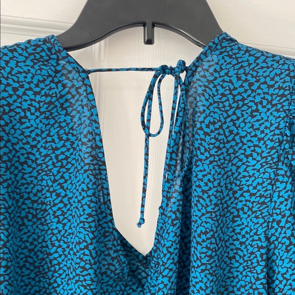 NWOT Teal Long Sleeve Women's Top Large - Picture 2 of 8